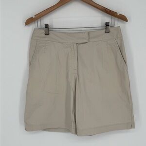 Nike Golf Dri-Fit Shorts Women's Size 8 Beige Fit-Dri Outdoors Golf Bermuda A7